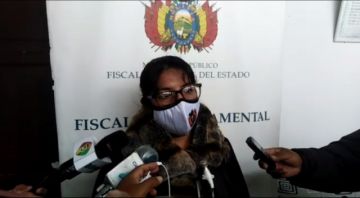 Reportan la caída de un muro a causa de las lluvias en Potosí