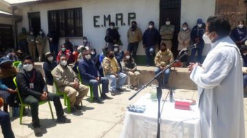 Trabajadores de Emap celebran aniversario con una misa. FOTO EMAP
