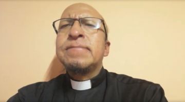 El padre Miguel Albino habla sobre Job