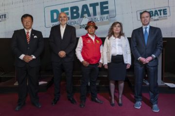 El domingo hubo debate con ausencias y “lapsus linguae” de Luis Arce