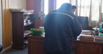 La entrega de la oficina.