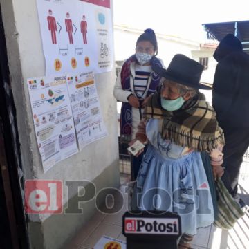 La mañana de la jornada de votación en Potosí.
