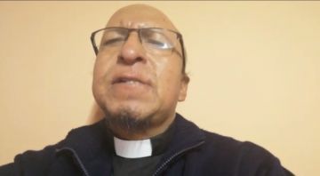 El padre Miguel Albino muestra a un Jesús diferente