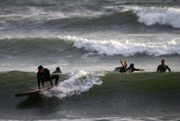 Perú deja sin playas a los bañistas los viernes y fines de semana