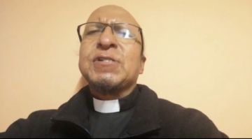 El padre Miguel Albino reflexiona sobre la humanidad y divinidad de Jesús