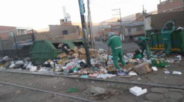 Piden contribuir con la limpieza de la ciudad.