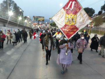 Así comienzan a llegar hasta el Puente de la Dignidad