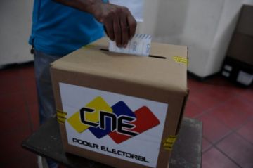 El chavismo elige un nuevo Parlamento y deja a Guaidó contra las cuerdas