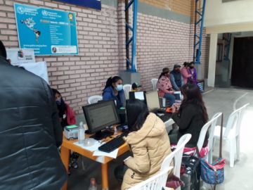 No se registran filas hasta antes de mediodía.