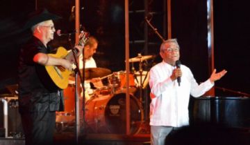 Mejora salud del compositor mexicano Manzanero, positivo a covid-19