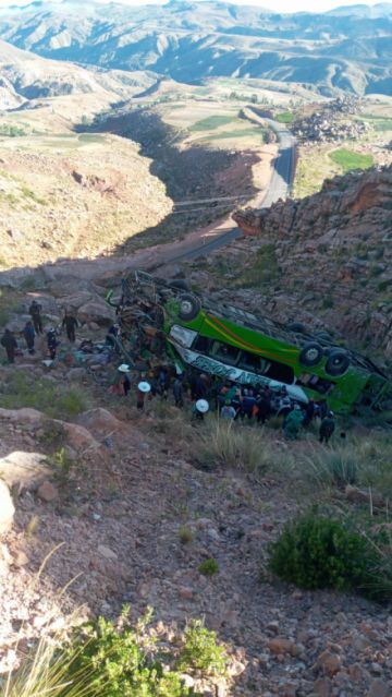 El motorizado se embarrancó. GENTILEZA