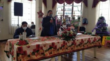 Hubo la celebración de una misa y luego la entrega de presentes.