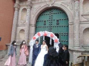 Matrimonios en Potosí se celebraron en notarías y templos.