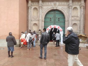 Matrimonios en Potosí se celebraron en notarías y templos.
