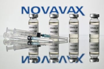Unos 30.000 voluntarios probarán la vacuna contra covid de Novavax en EEUU y México