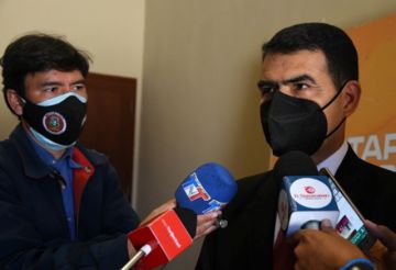  El rector indicó que la distinción es un reconocimiento a los resultados y los logros que ha obtenido la Universidad. FOTO UCB TARIJA