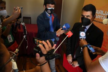  El rector indicó que la distinción es un reconocimiento a los resultados y los logros que ha obtenido la Universidad. FOTO UCB TARIJA