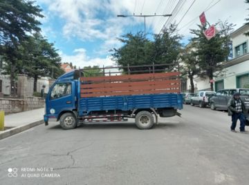 Las calles de la ciudad cerca de las 10:00