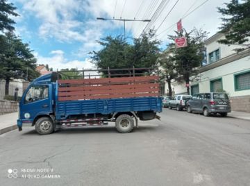Las calles de la ciudad cerca de las 10:00