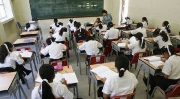 Unesco afirma que niveles educativos en Bolivia son bajos