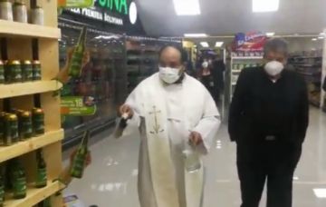 Así se inauguró “Snow Supermercados” anoche en Potosí