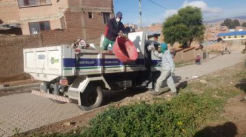 Realizaron la limpieza con apoyo de equipo pesado FOTO EMAP