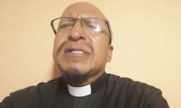 El padre Miguel Albino reflexiona sobre la acusación contra Jesús