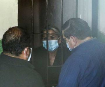 La expresidenta Añez estará ‘indefinidamente’ en área de aislamiento