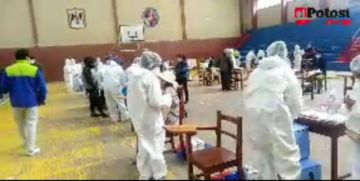 La campaña de vacunación masiva avanza en su primer día