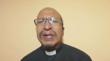 El padre Miguel Albino reflexiona sobre el martirio de Esteban