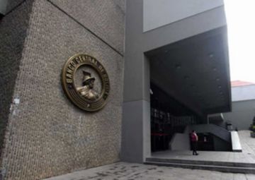 El Gobierno reduce a $us 20.000 el ingreso y salida física de divisas a Bolivia