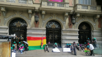 Activan Acción Popular contra alcalde Revilla para que pague salarios a trabajadores de aseo
