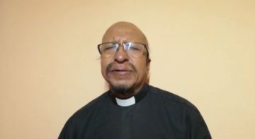 El padre Miguel Albino reflexiona sobre los milagros que se relatan en los Hechos