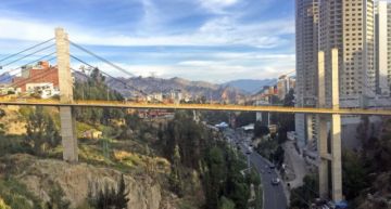 Gobierno dispone patrullaje en el Puente de las Américas en La Paz