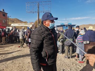 El alcalde Jhonny Llally inició la jornada de limpieza en la garita San Antonio con la finalidad de mejorar ese acceso a la Villa Imperial.