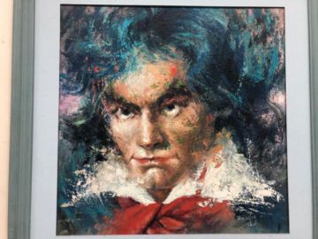 Los trabajos expuestos por los artistas están inspirados en diferentes temáticas