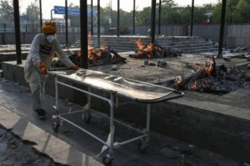 Surge preocupación en el Reino Unido por brotes de variante india del coronavirus