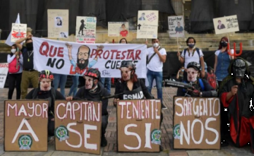 Las calles en Colombia braman por un cambio extremo de la policía