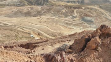 El deterioro del Cerro Rico es la razón por la que Potosí fue incluido por la lista de patrimonio en riesgo en 2014. 