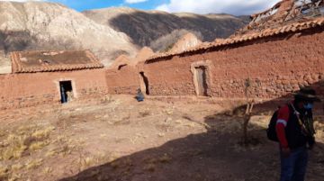 Para el periodo colonial, el detalle más importante es la existencia de los restos de un acueducto industrial del siglo XVI