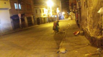 Piden a la ciudadanía no dejar basura en las calles esta jornada de encapsulamiento. FOTO EMAP