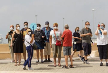 España dejará de usar mascarilla al aire libre y Moscú sufre la variante Delta del virus