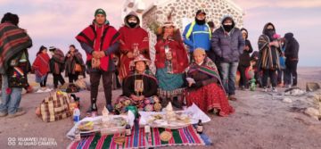 La ceremonia de este lunes estuvo a cargo de la Asociación Boliviana de Medicina Tradicional que aglutina a los cultores ancestrales de Cahuayo.
