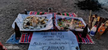 La ceremonia de este lunes estuvo a cargo de la Asociación Boliviana de Medicina Tradicional que aglutina a los cultores ancestrales de Cahuayo.