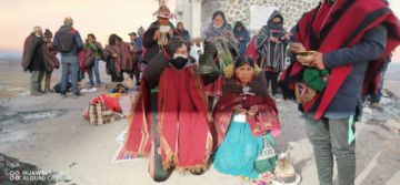 La ceremonia de este lunes estuvo a cargo de la Asociación Boliviana de Medicina Tradicional que aglutina a los cultores ancestrales de Cahuayo.