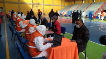 Sedes vacunó a pobladores en el municipio de Colquechaca