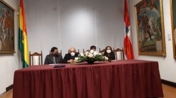Se entregó reconocimientos por el aniversario del diario