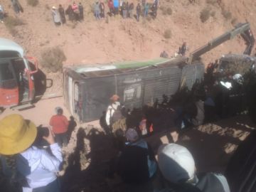 Los pobladores de la comunidad de Candelaria, ubicada a una hora y media de la ciudad de Potosí, fueron los primeros en socorrer a las personas