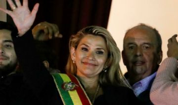 Fiscalía solicita al TSE que le informe si Añez fue nombrada o acreditada como Presidenta