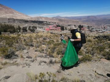 Se espera que más voluntarios puedan apoyar con similares tareas.